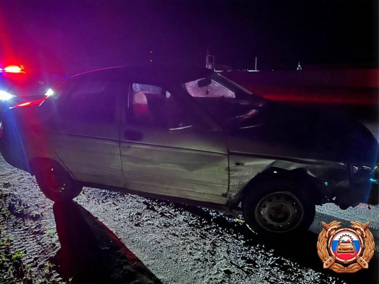 В Тверской области водитель ВАЗа устроил ДТП  и скрылся с места аварии
