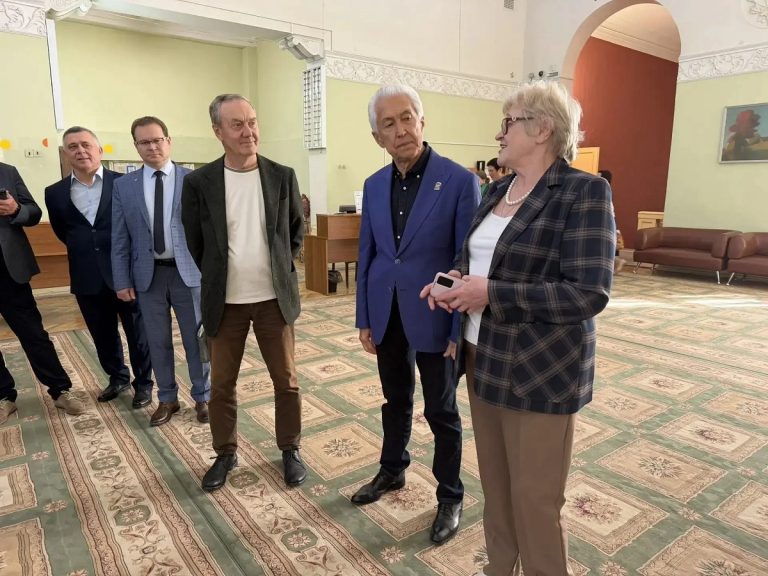 Владимир Васильев: Беречь языки народов России - важная задача!
