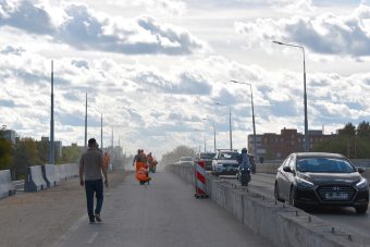 На Южном мосту в Твери откроют еще одну полосу для движения На Южном мосту в Твери откроют еще одну полосу для движения