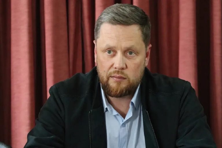 Роман Крылов объяснил сложение с себя полномочий главы Ржевского округа