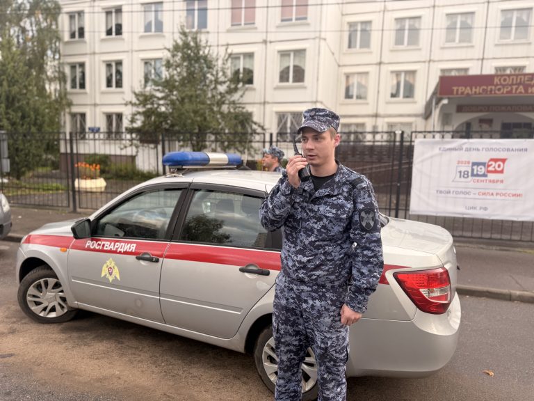 Более 600 сотрудников Росгвардии работали в день голосования