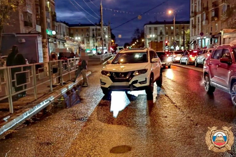 В Твери девушка попала под колеса автомобиля