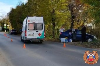 Девушка-водитель пострадала в ДТП в Тверской области