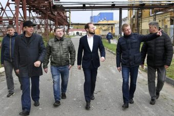 Губернатор Тверской области посетил пострадавший после атаки БПЛА завод Губернатор Тверской области посетил пострадавший после атаки БПЛА завод