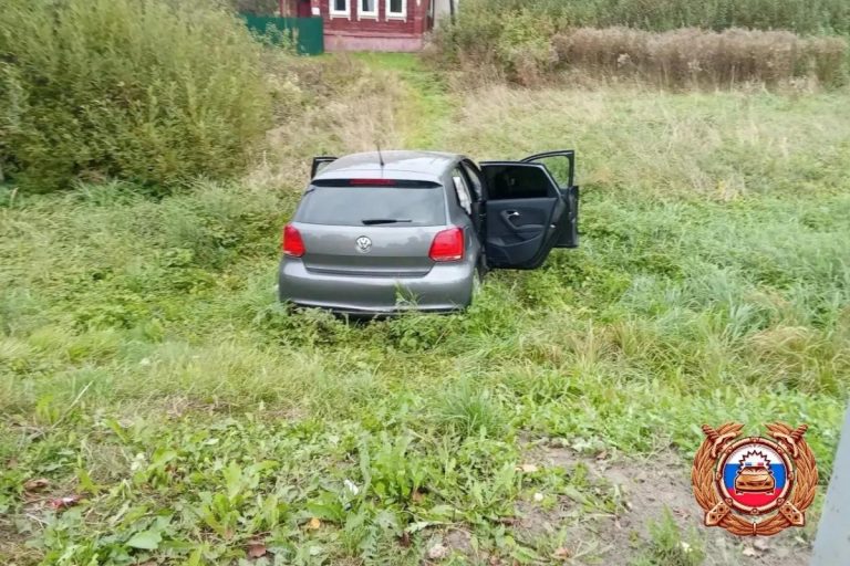 Под Тверью в ДТП пострадала женщина