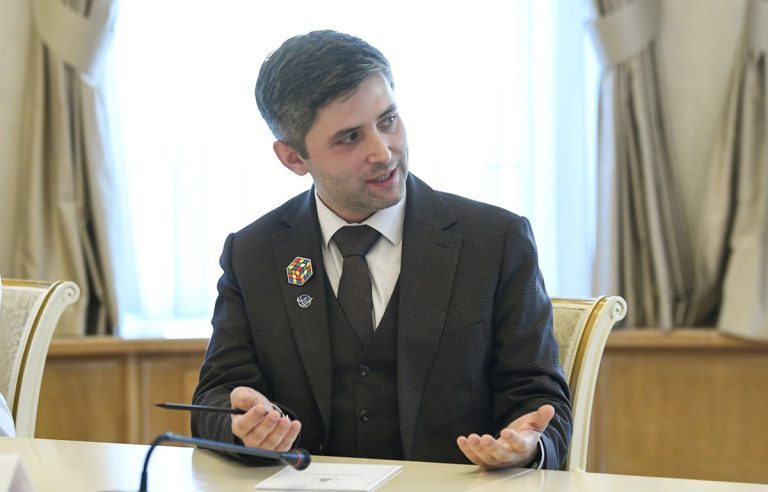 Виталий Королев провел продуктивную встречу с педагогами Тверской области