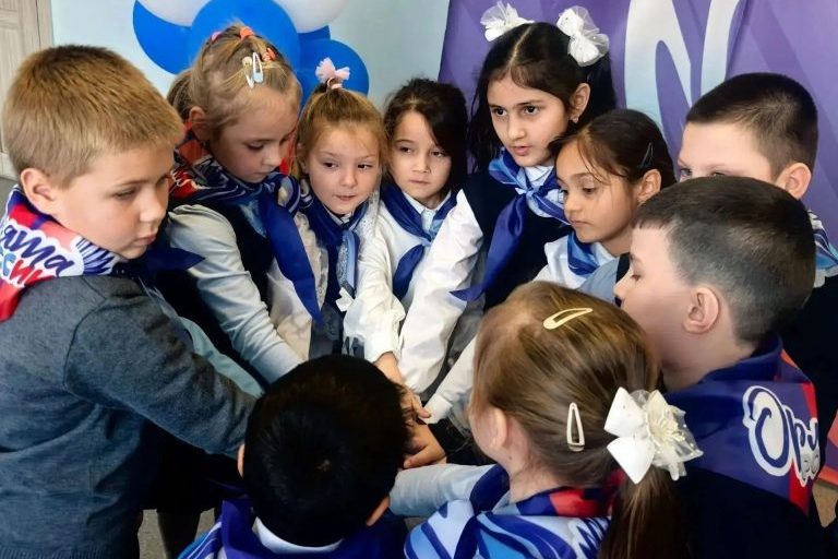 Более 11 тысяч первоклассников Тверской области стали «Орлятами России»
