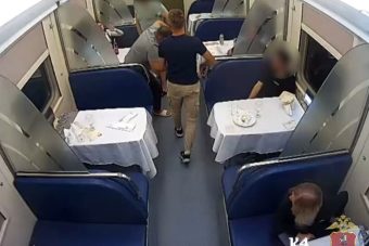 В Тверской области осудили пьяного дебошира, которого сняли с поезда В Тверской области осудили пьяного дебошира, которого сняли с поезда