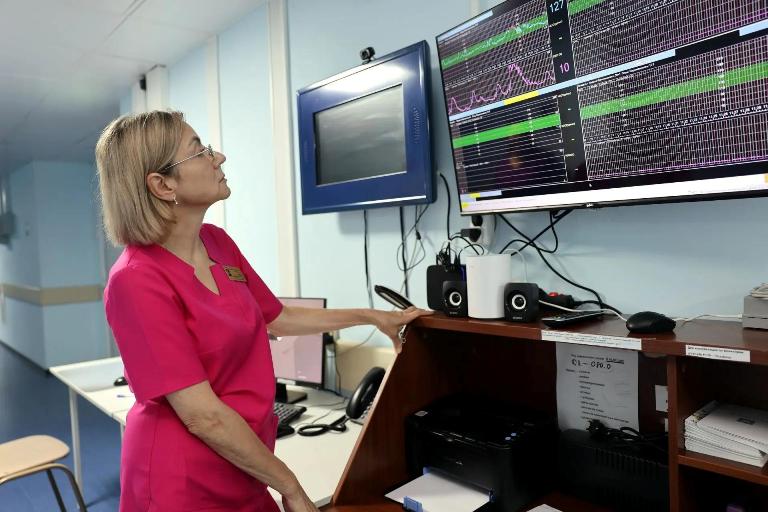 В Тверском перинатальном центре установили систему мониторинга состояния беременных женщин и малышей