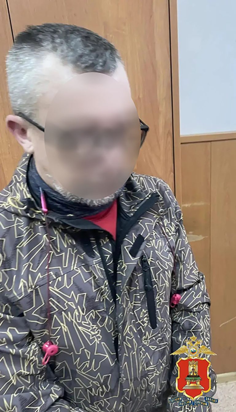 Один свёрток потянул за собой целую историю